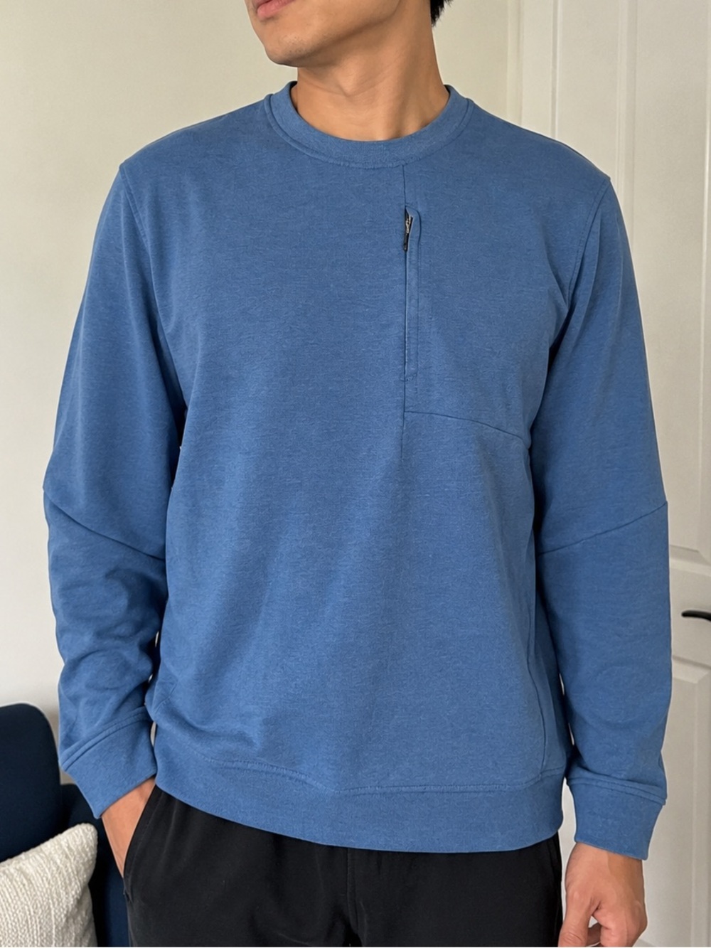 Lululemon Sojourn Long Sleeve Crew Neck Tshirt Blue Medium Men's